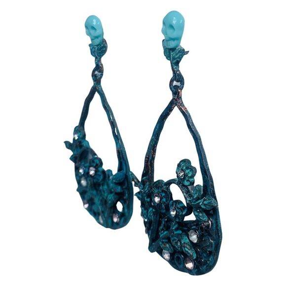 Betsey Johnson TEAL PATINA Skull Large Hoop Earrings 2" Crystal Statement - Picture 6 of 12